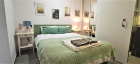 Precioso piso para parejas en Calle Calvario - Lavapiés